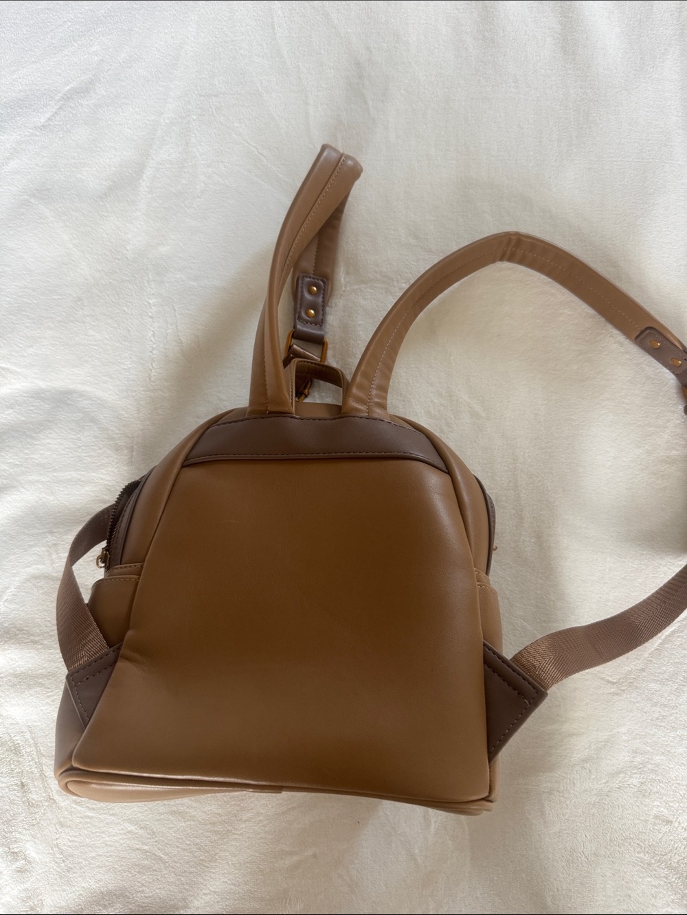 NWOT chipmunk Mini Backpack - Picture 3 of 6